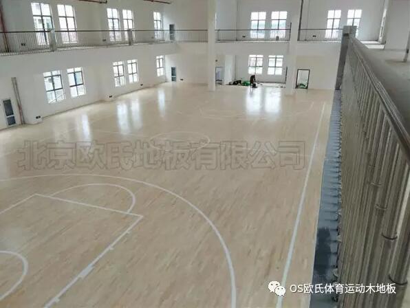 湖北天门杭州华泰小学篮球馆木地板成功案例