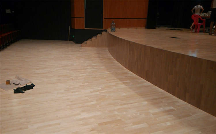 硬木企口篮球场木地板施工技术方案