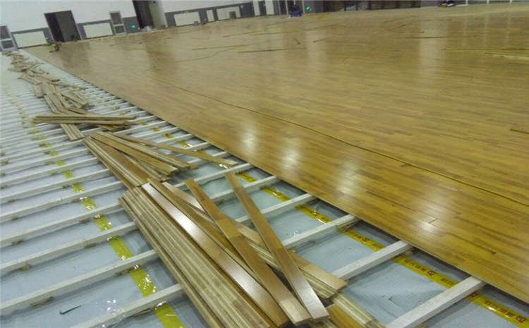 20厚实木运动地板怎么维修？